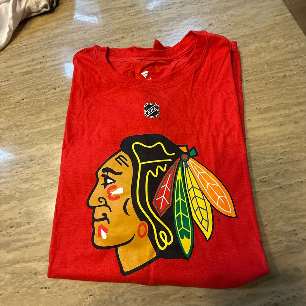 Red NHL Chicago  BlackhawksT-Shirt men’s size 2XL